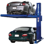 El PL-6000X un elevador de estacionamiento apilable para autos de la marca BendPak.